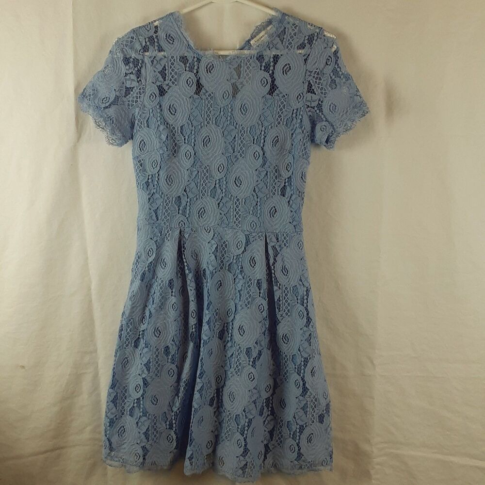 Francesca's Womens Small Blue Lace Floral Dress Short Sleeved Open Back